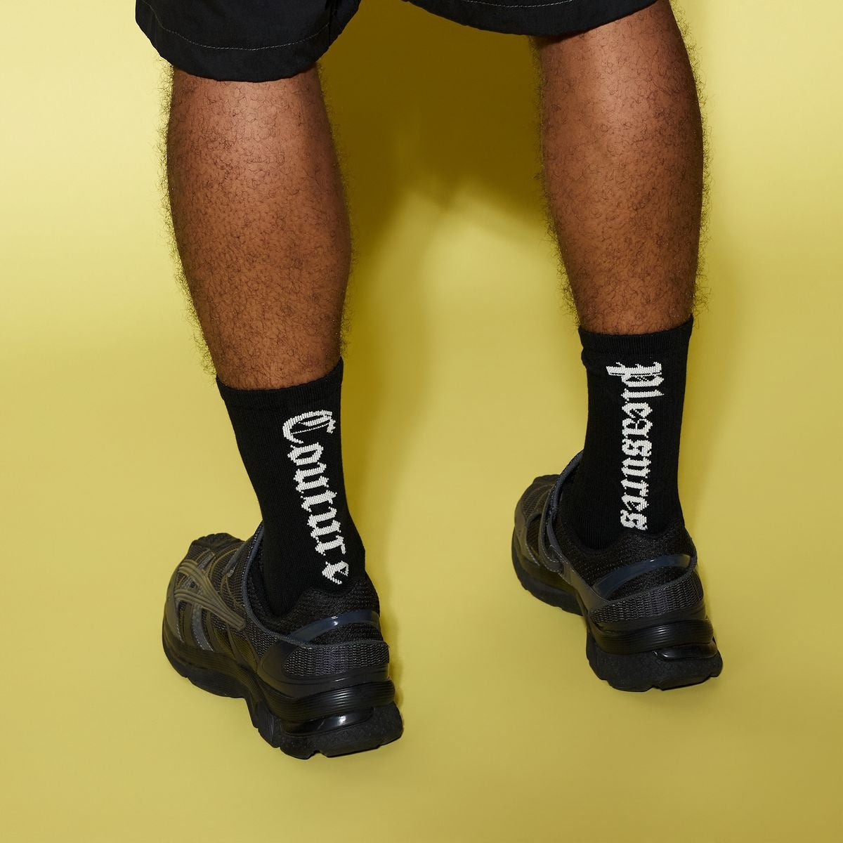 新品【 PLEASURES x CHINATOWN MARKET 】Socks Pleasures Juicy Socks 'Black|P25JC015-BLACK|Top Fashion