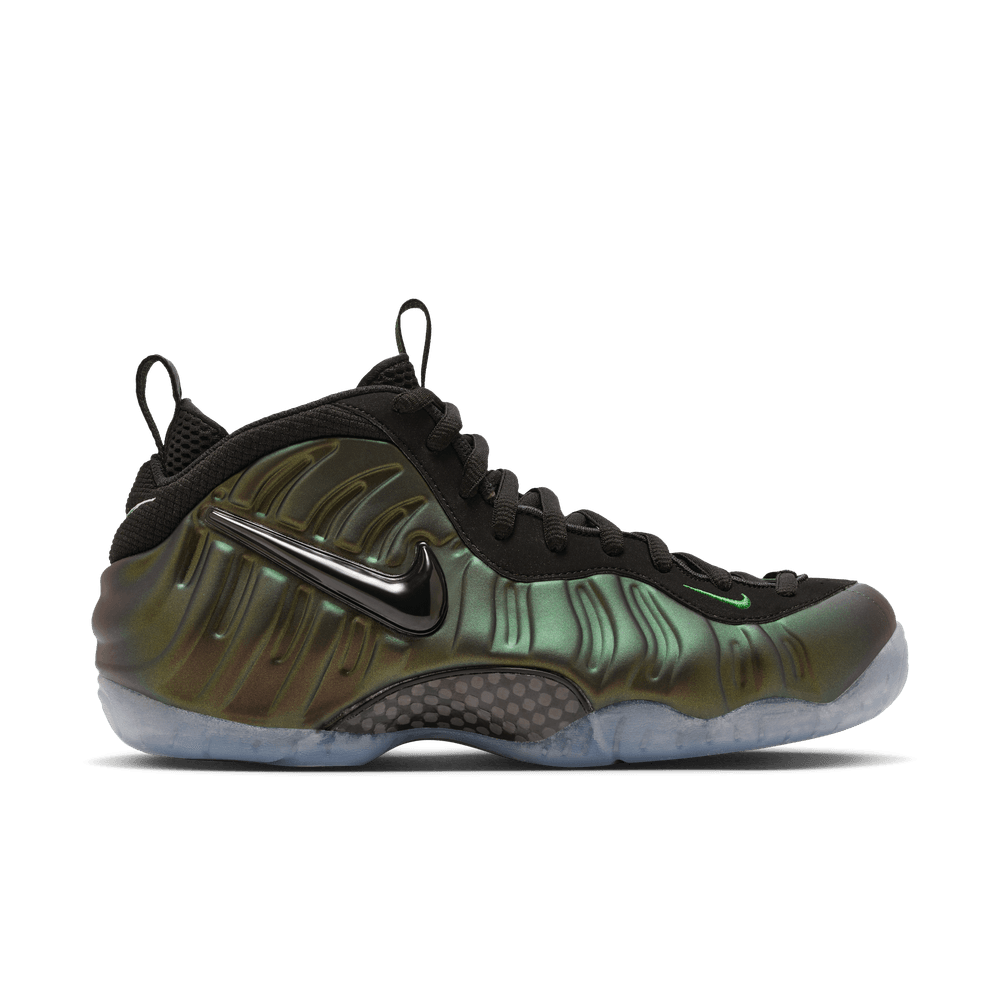 Mens Nike Air Foamposite Pro sz 12- FLASH SALE!!!!! Size 12 - Nike Air Foamposite Pro Silver Surfer Aging Yellow  main image 2