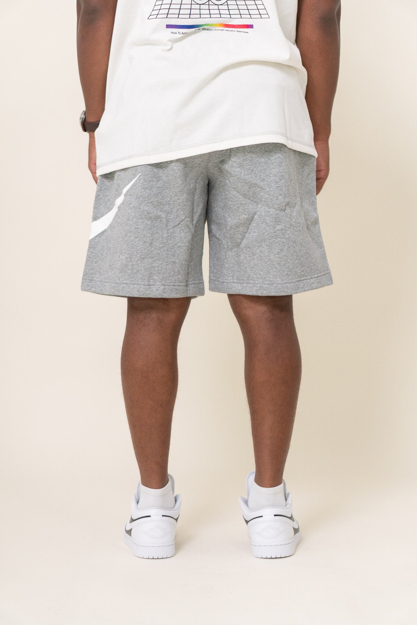 nike sportswear club fleece shorts grey