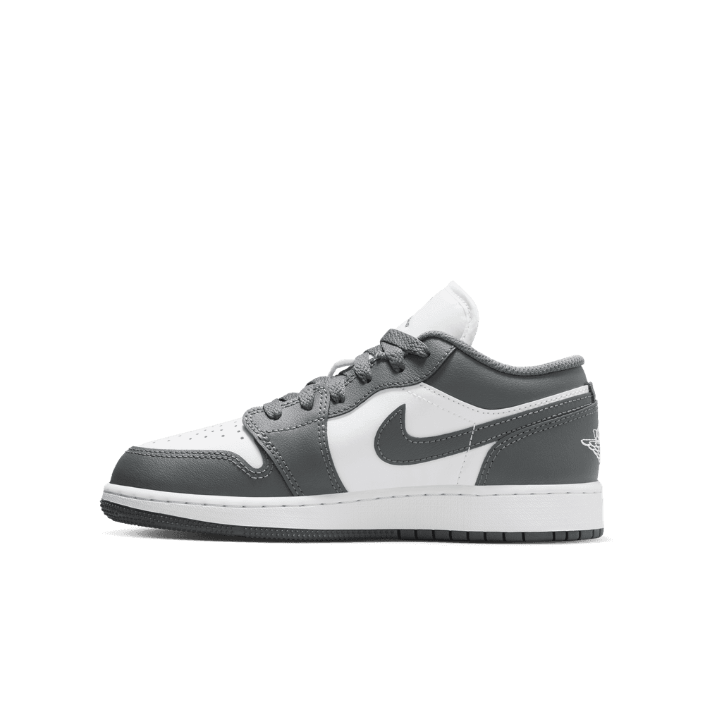 NIKE air jordan 1 low(GS) 未使用 Nike AIR JORDAN 1 LOW GS SIZE 6.5Y/WOMEN'S 8 BLACK RED