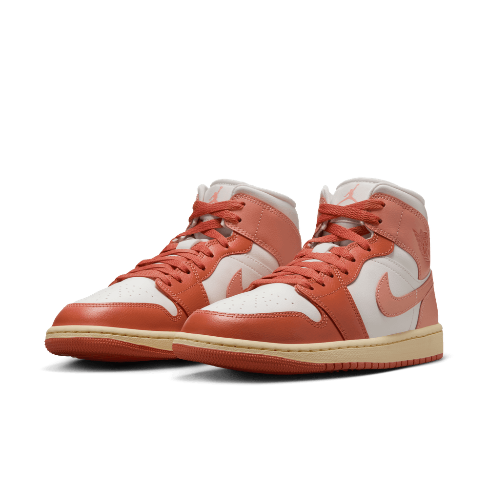 Wmns Air Jordan 1 Mid