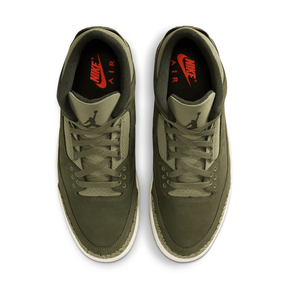 Air Jordan 3 Retro