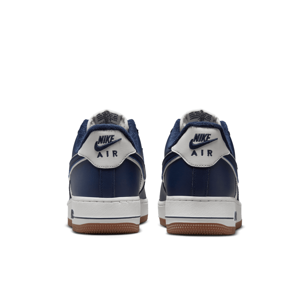 Nike Air Force 1 '07 LV8
