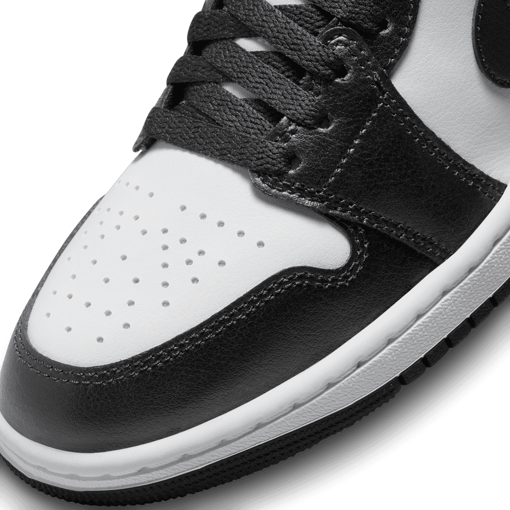 Wmns Air Jordan 1 Mid