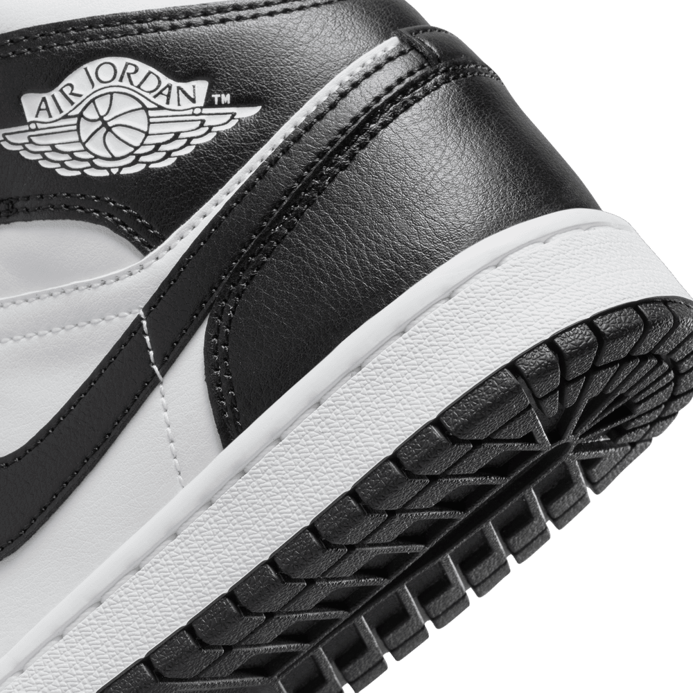 Wmns Air Jordan 1 Mid
