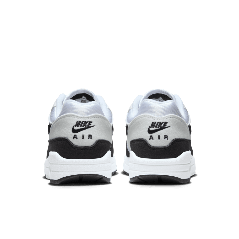Wmns Nike Air Max 1