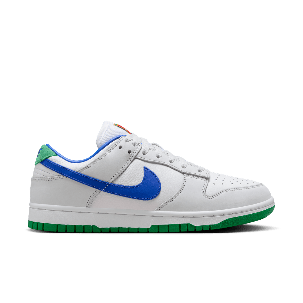 Wmns Nike Dunk Low Premium 'WHT/PHT BLU-Photon Dust|FB7910-100|TF