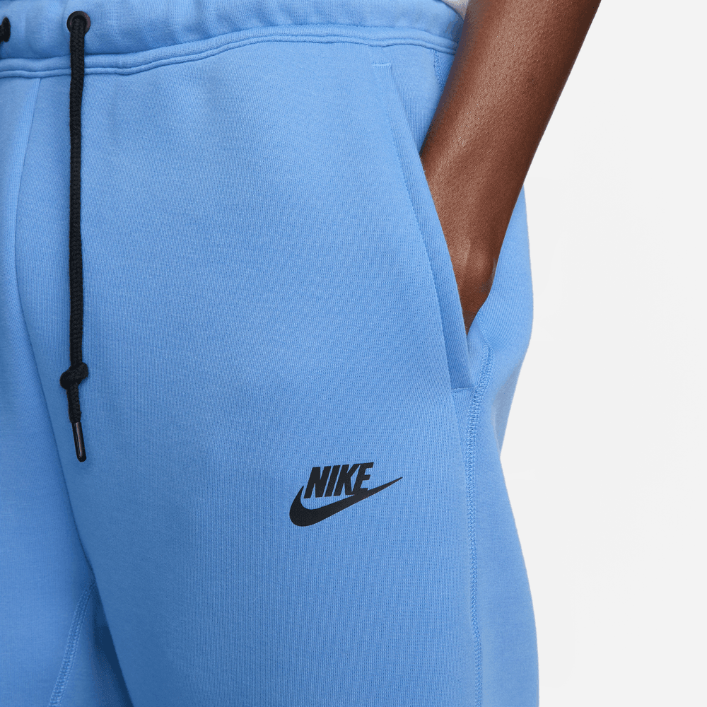 Nike Sportswear Tech Fleece Slim Fit Jogger
