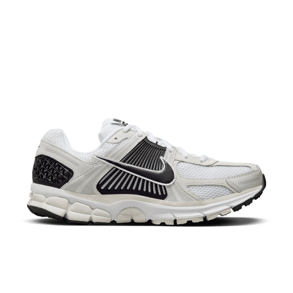 Nike Zoom Vomero 5 'White/BLK-PLT Tint-Metallic Platinum|FB9149