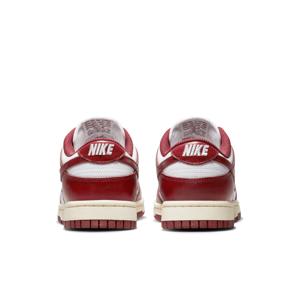 Wmns Nike Dunk Low Premium