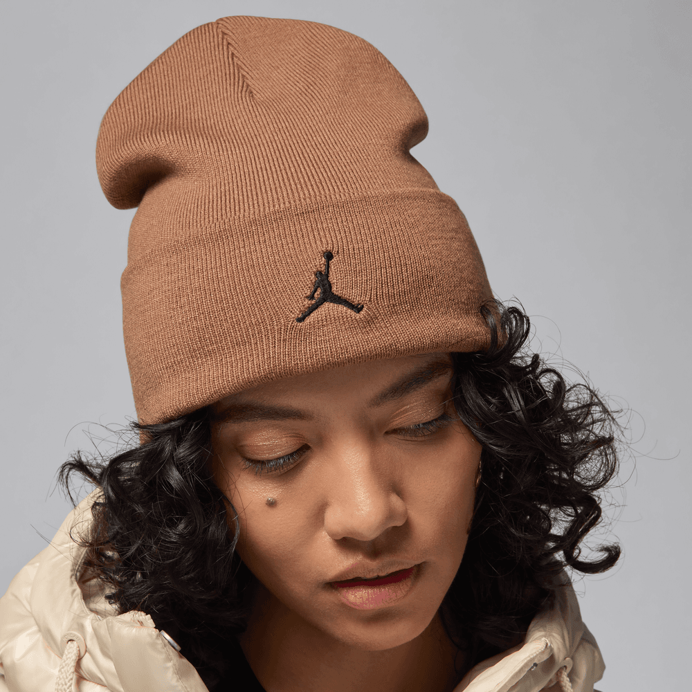 Air Jordan Peak Essential Beanie 'Archaeo Brown/Black|FN4672-223