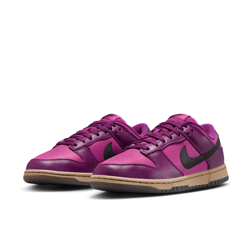 Wmns Nike Dunk Low