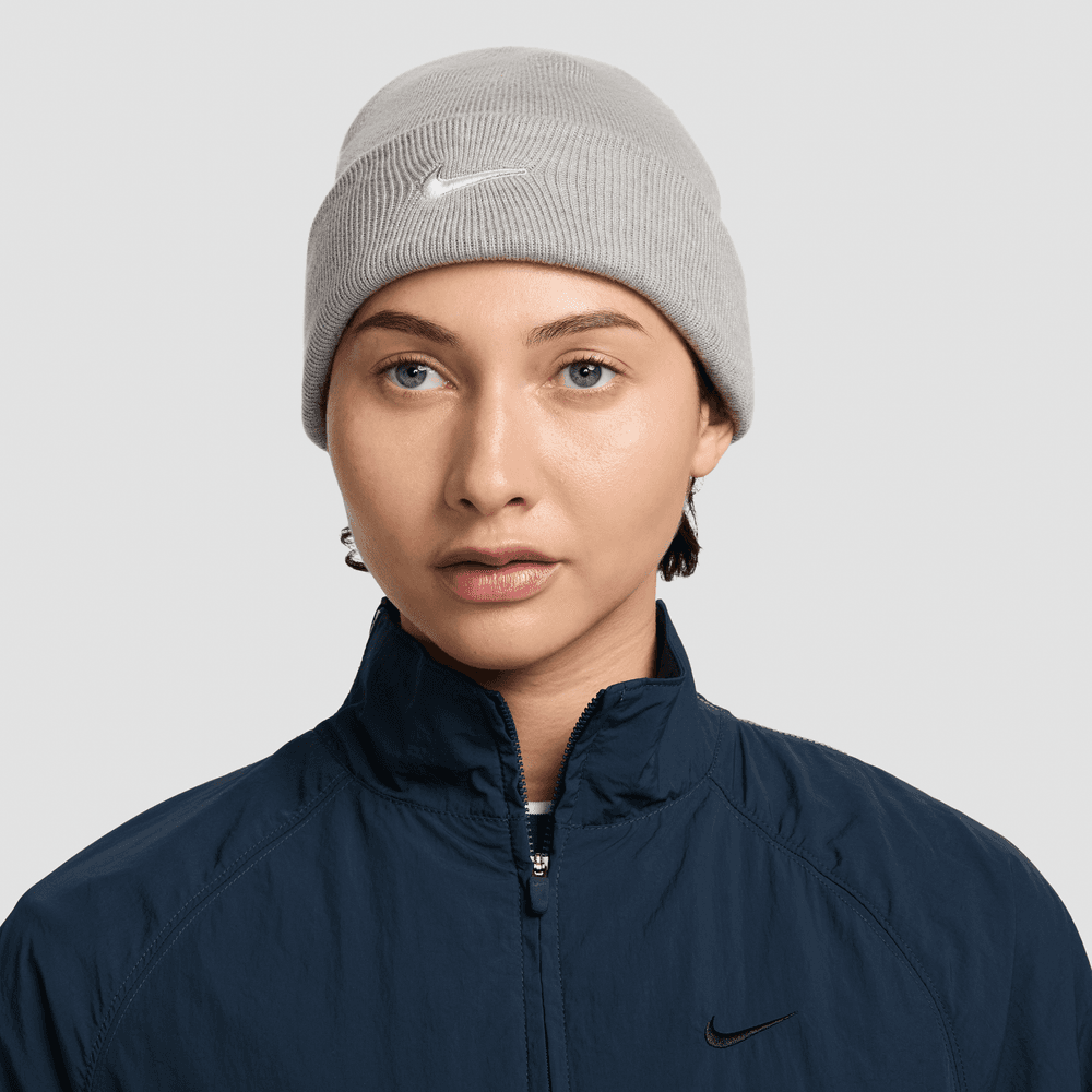 nike sweater hat