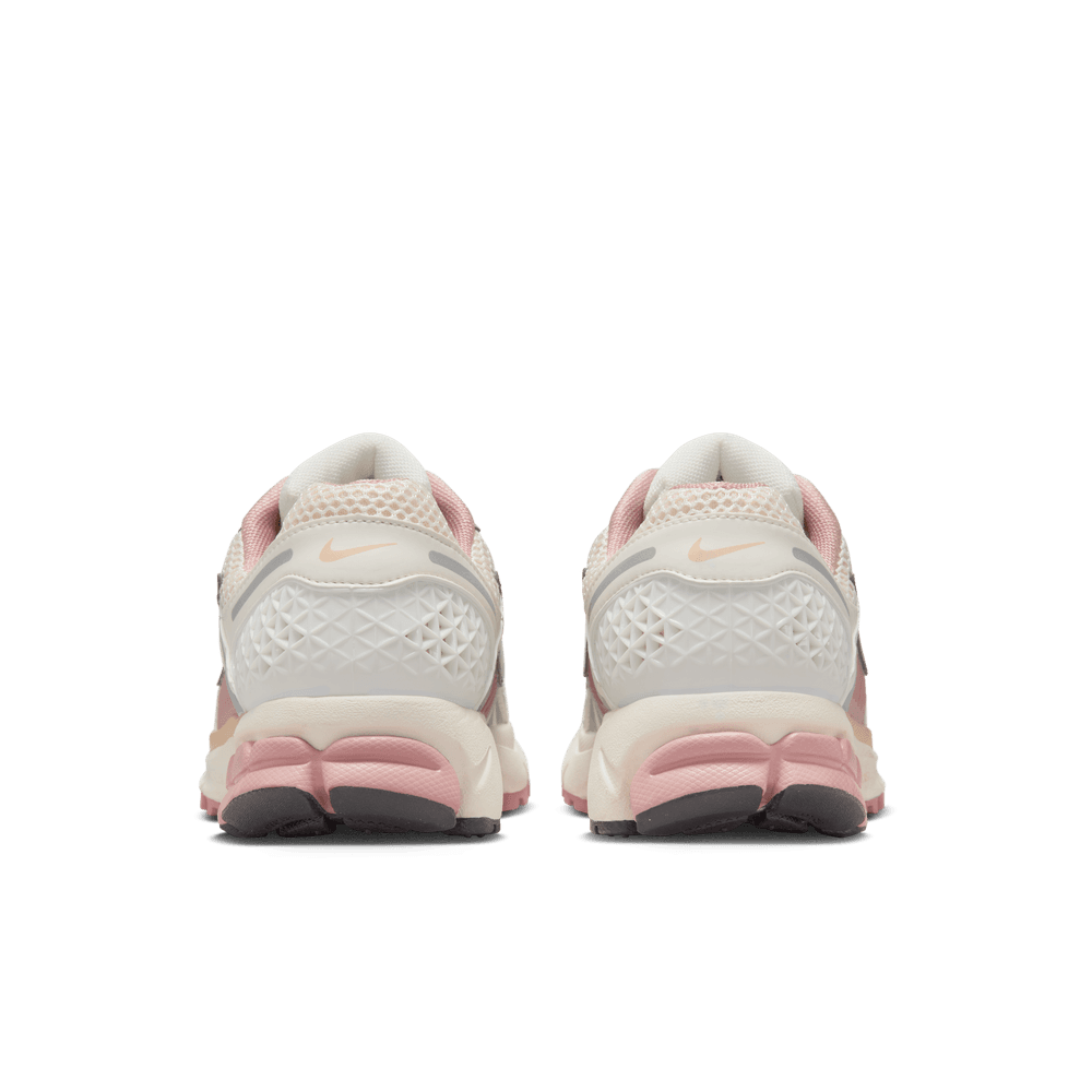 Wmns Nike Zoom Vomero 5