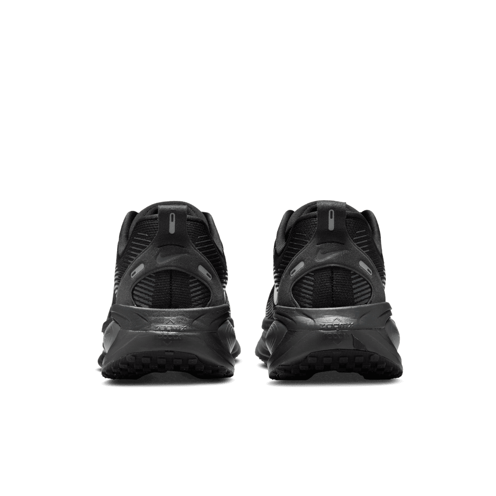 Nike Vomero 18