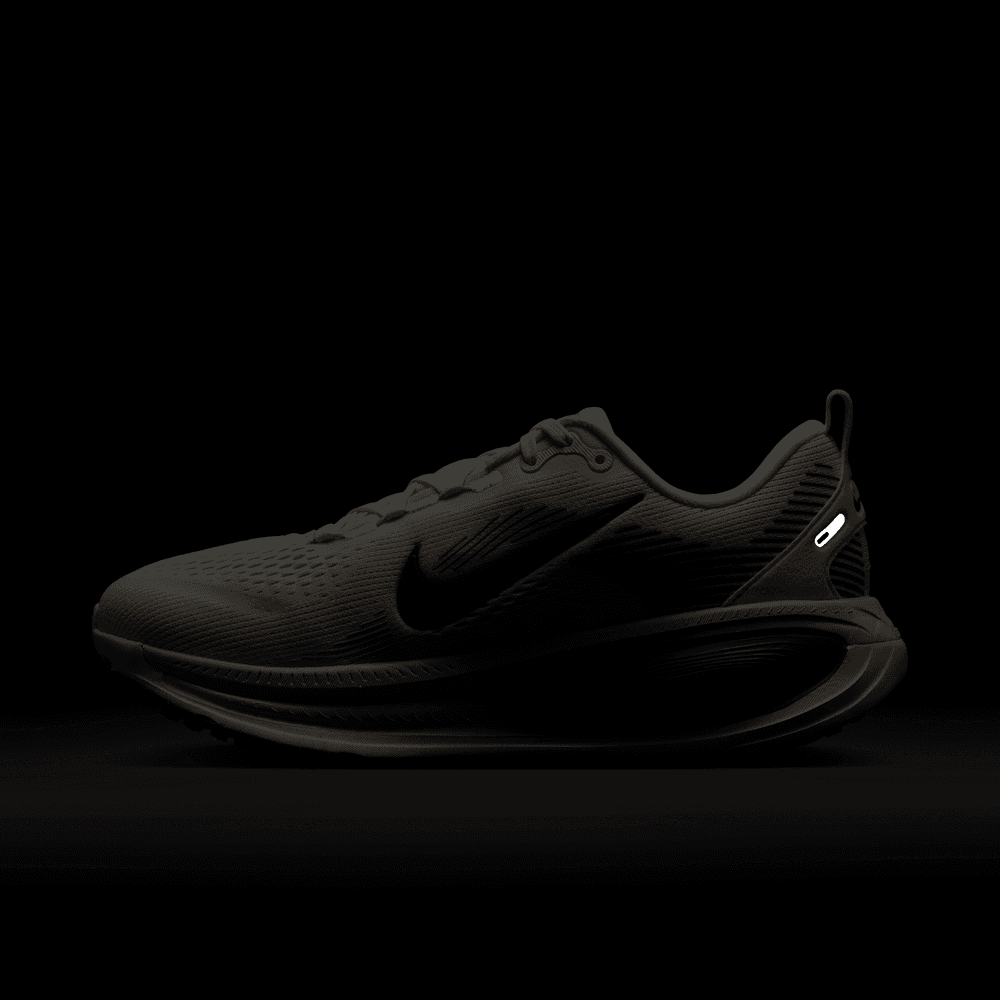 Wmns Nike Vomero 18