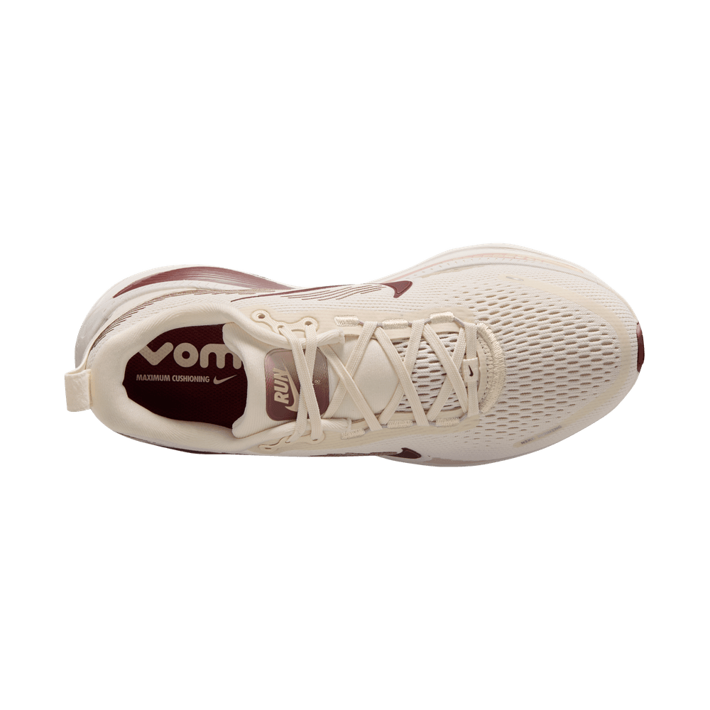 Wmns Nike Vomero 18