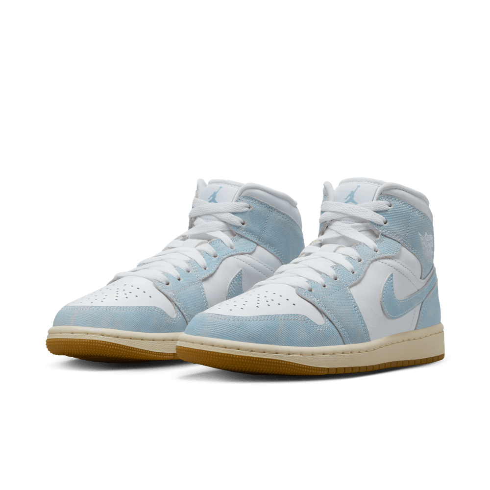 Wmns Air Jordan 1 Mid SE