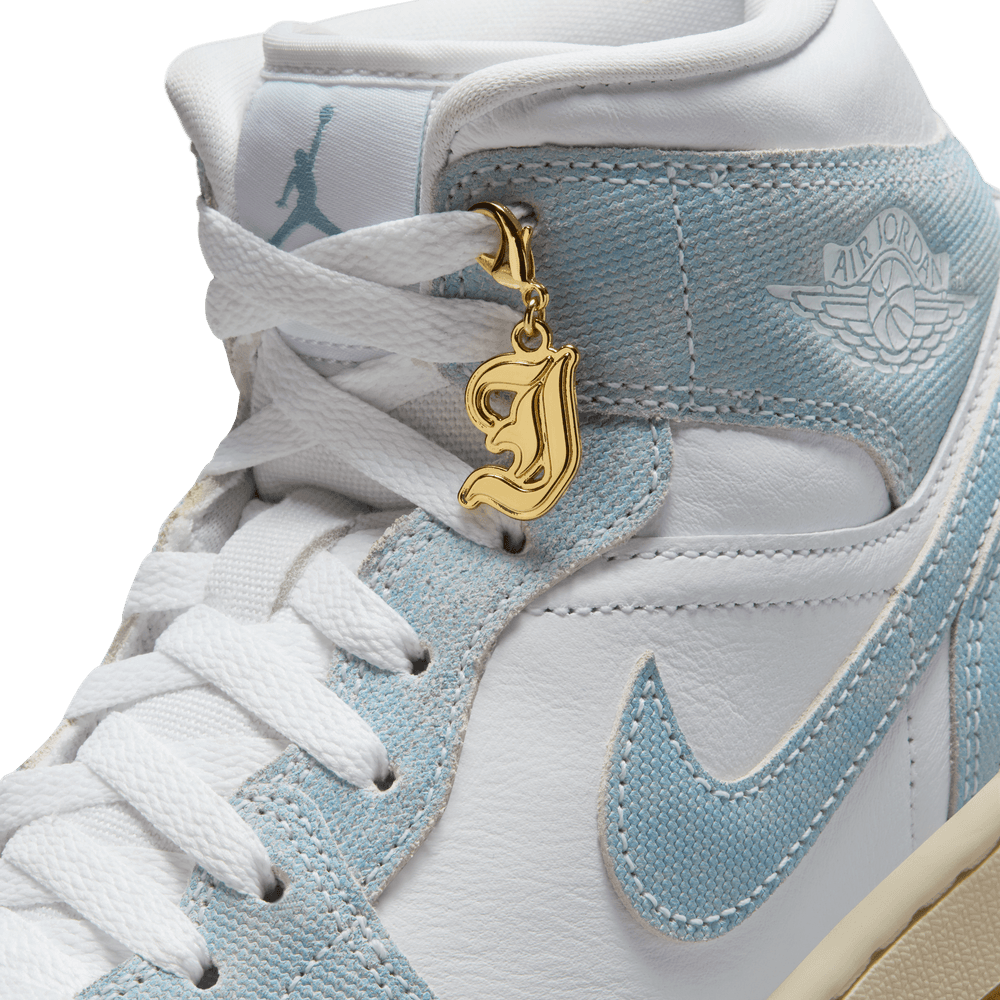 Wmns Air Jordan 1 Mid SE