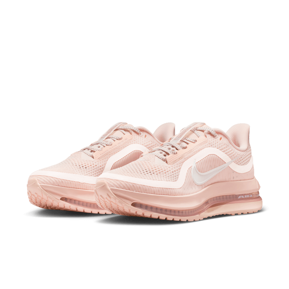 Wmns Nike Pegasus Premium