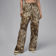 Wmns Air Jordan Brooklyn Fleece Realtree Open Hem Pant