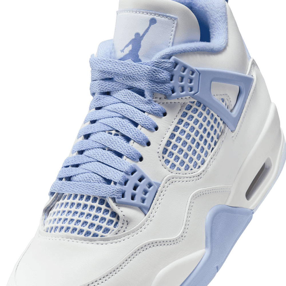 Wmns Air Jordan 4 Retro