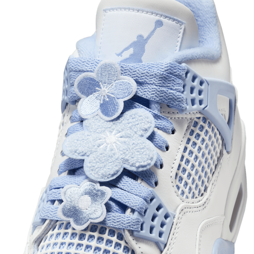 Wmns Air Jordan 4 Retro