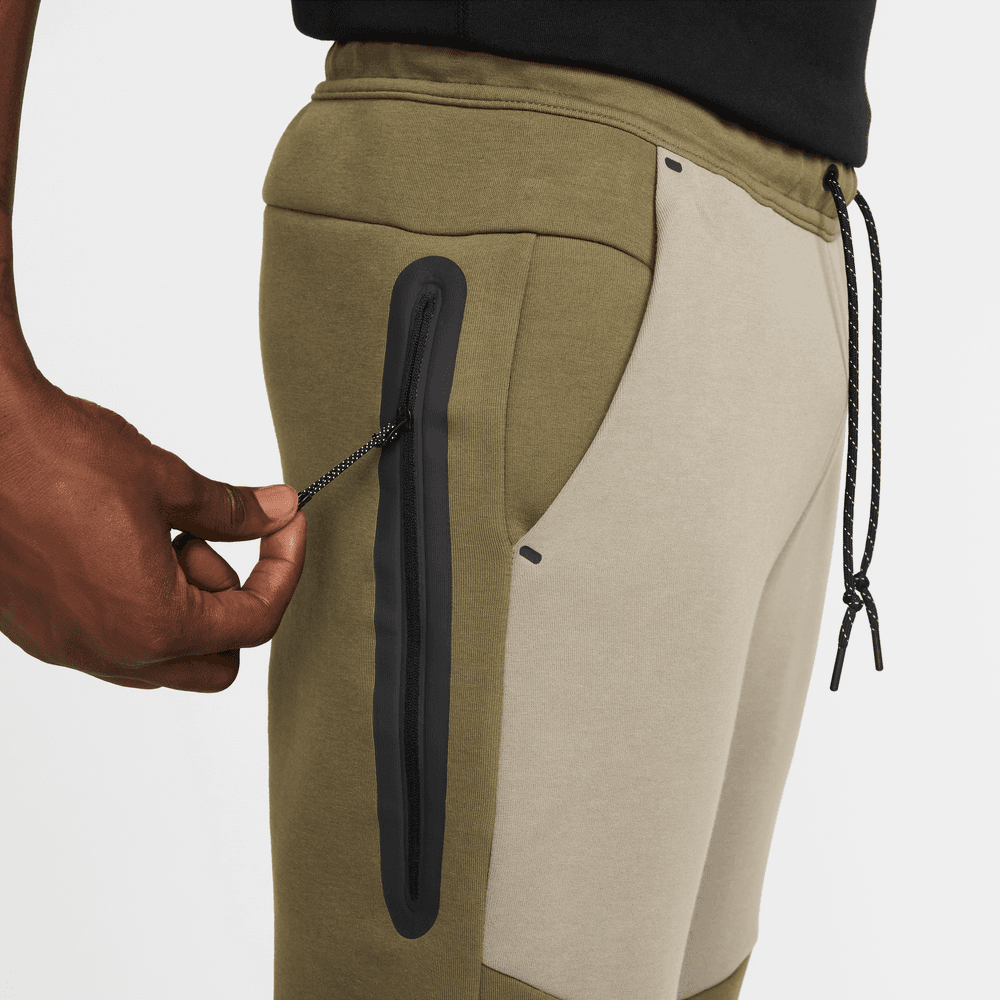 Nike Tech Fleece Jogger 'Medium Olive/Light Army/Black|HV0959-222