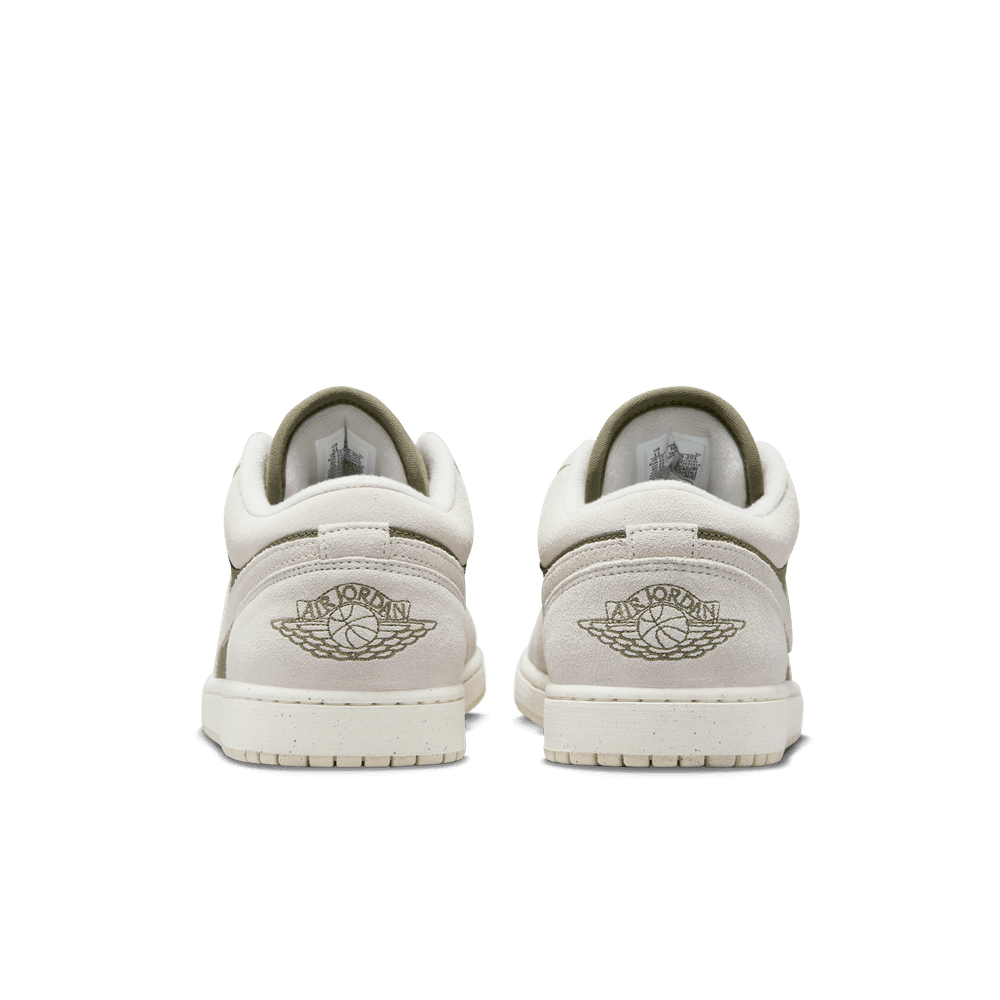 Air Jordan 1 Low SE