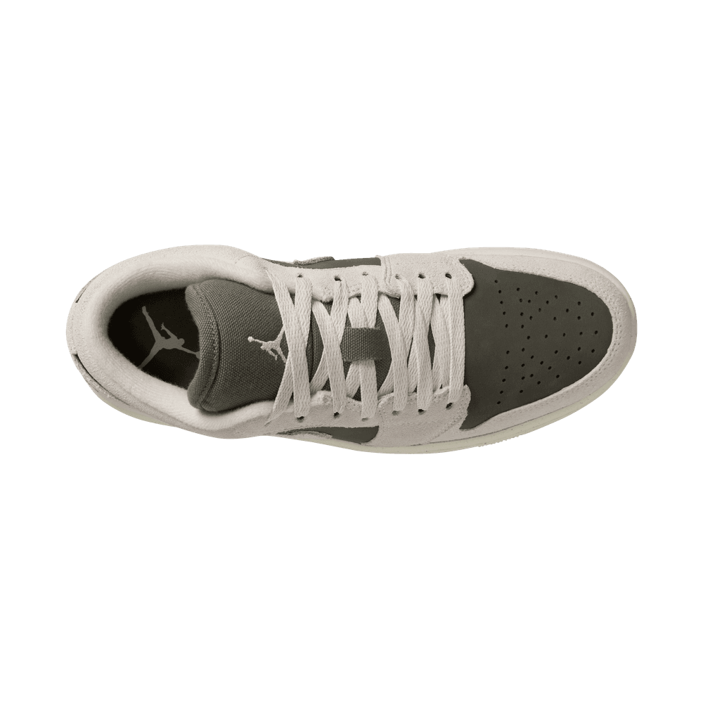 Air Jordan 1 Low SE