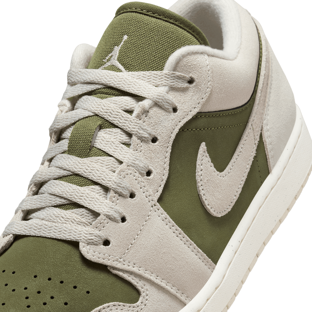 Air Jordan 1 Low SE