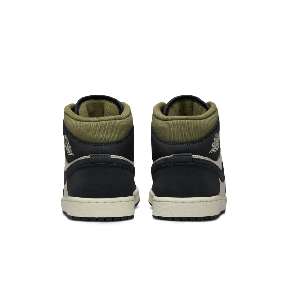 Air Jordan 1 Mid SE