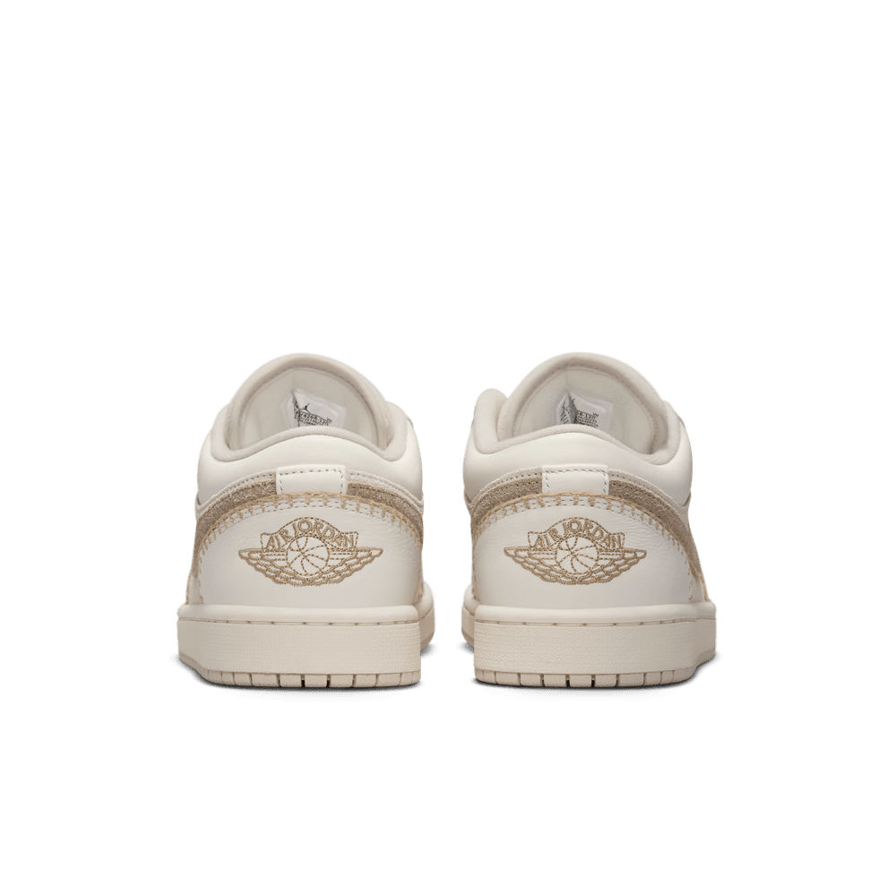 Wmns Air Jordan 1 Low SE