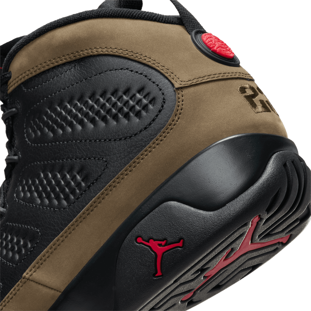 Air Jordan 9 Retro