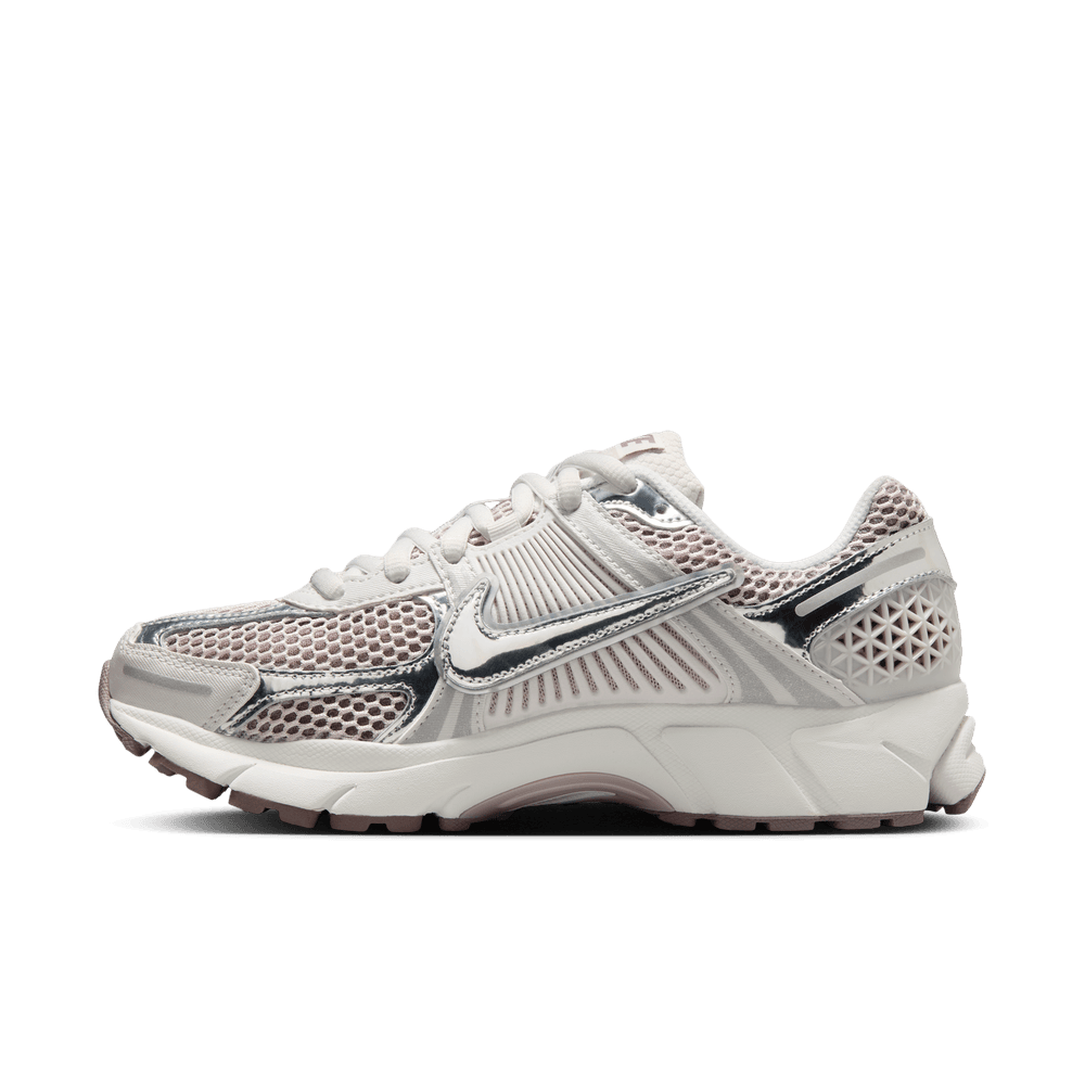 Wmns Nike Zoom Vomero 5 'Vast Grey/Metallic Silver|HV6417-001|TF
