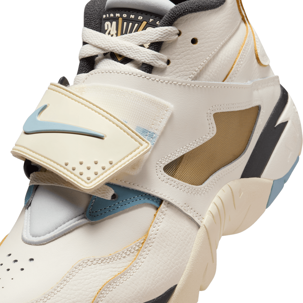 Nike Air Diamond Turf