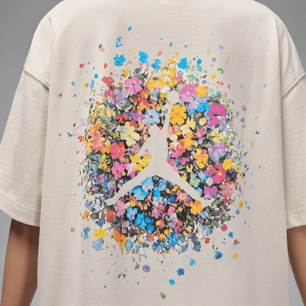 Wmns Air Jordan Flight Oversized Graphic Tee FA25