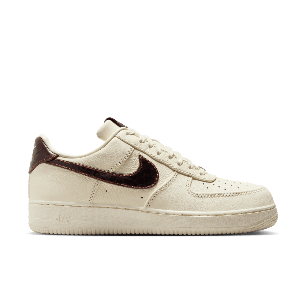 Nike Air Force 1 '07 'Soft Pearl/Ghost-White|IH7332-001|Top Fashion