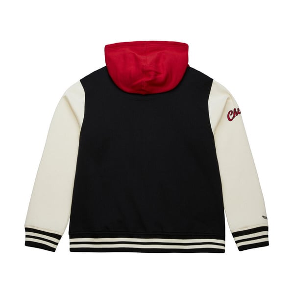 M&N NBA Vi M&N NBA Vintage Logo Chicago Bulls Courtside Fleece Button Front  Hoodie Full titlentage Logo Chicago Bulls Courtside Fleece Button Front 