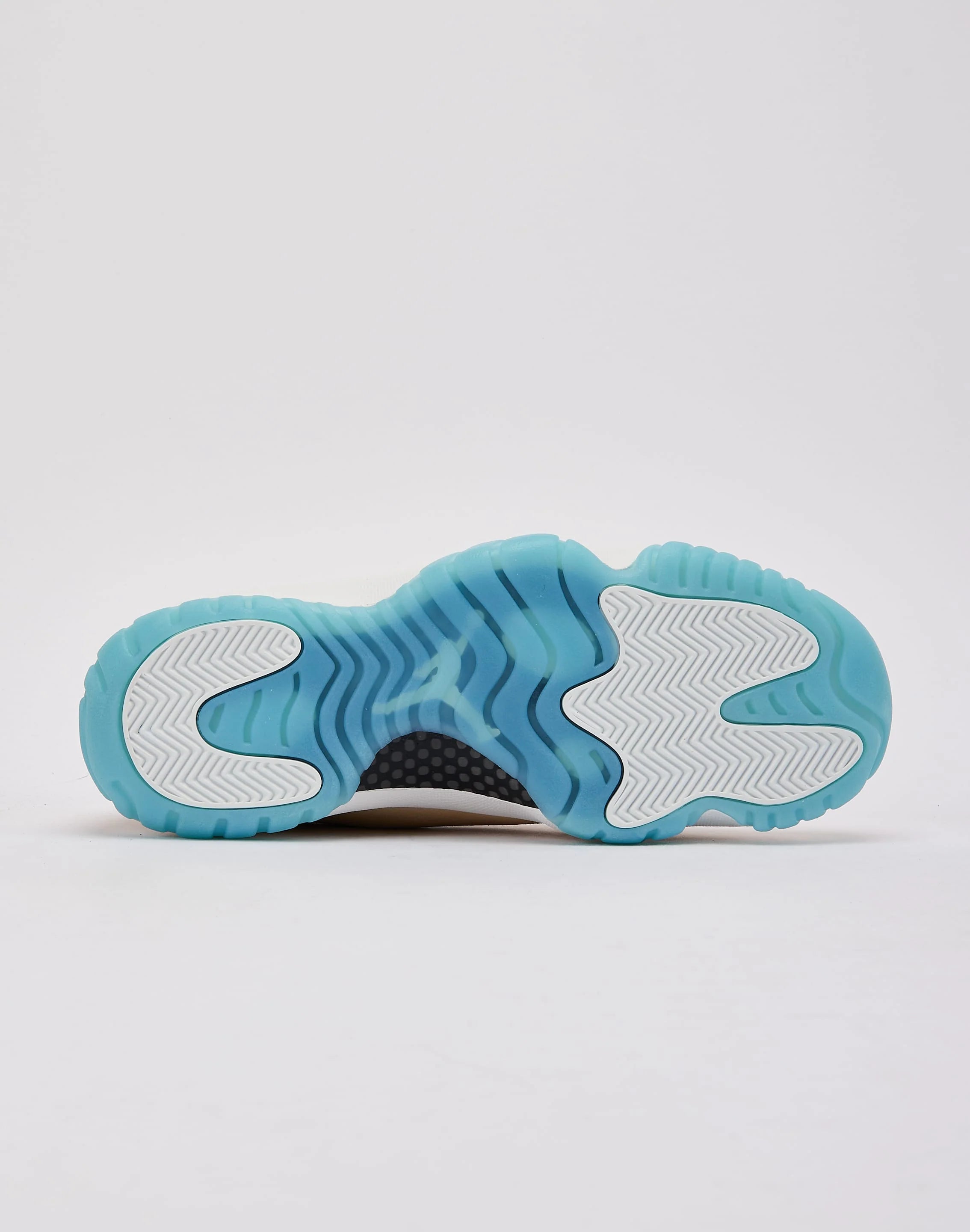 Air Jordan 11 Retro – Top Fashion