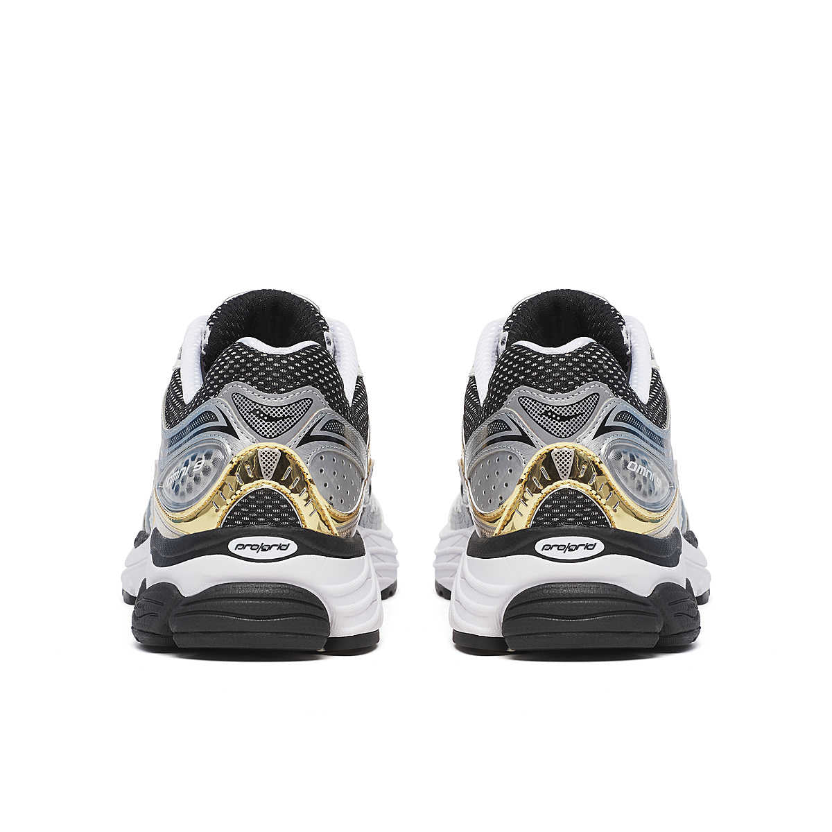Saucony Progrid Omni 9