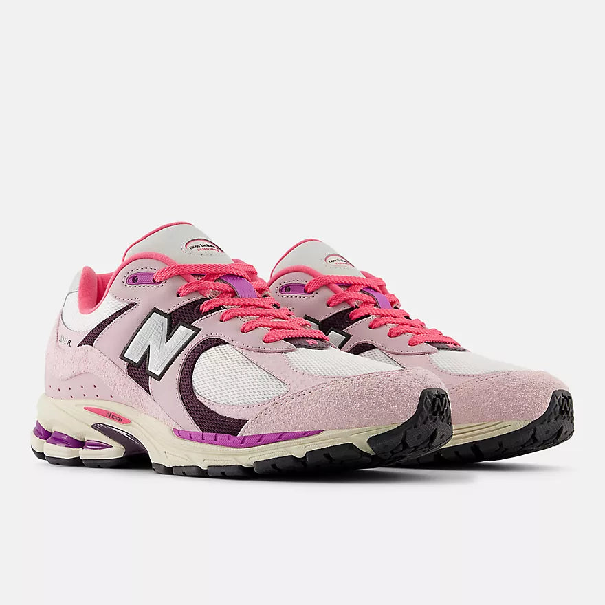 New Balance 2002R