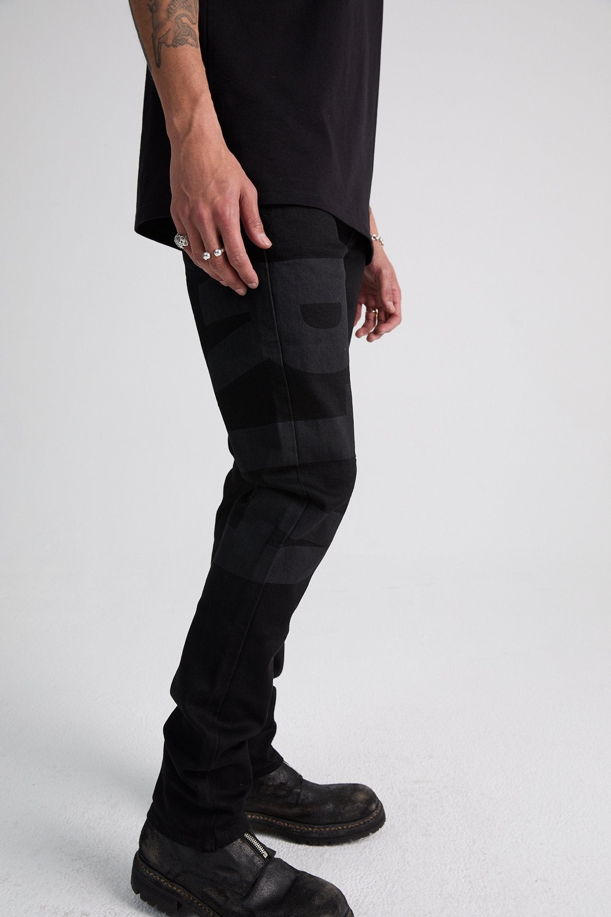 RTA Black Logo Bryant Denim