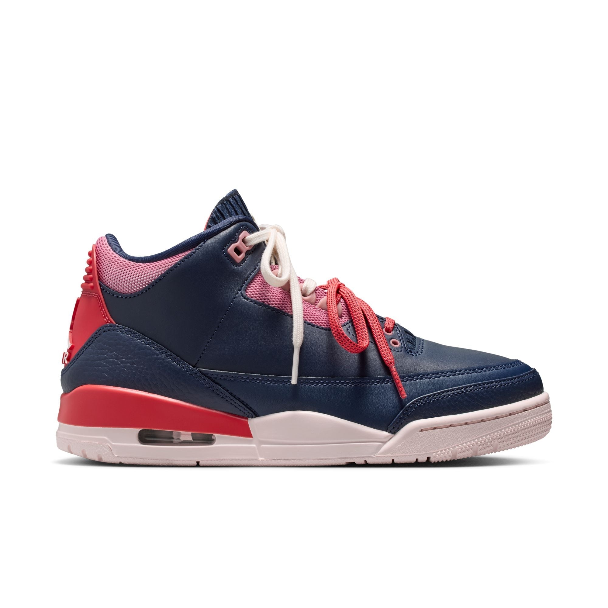 WOMEN'S AIR JORDAN 3 RETRO 'OBSIDIAN/CHALK-TRACK RED' - 08 15 26