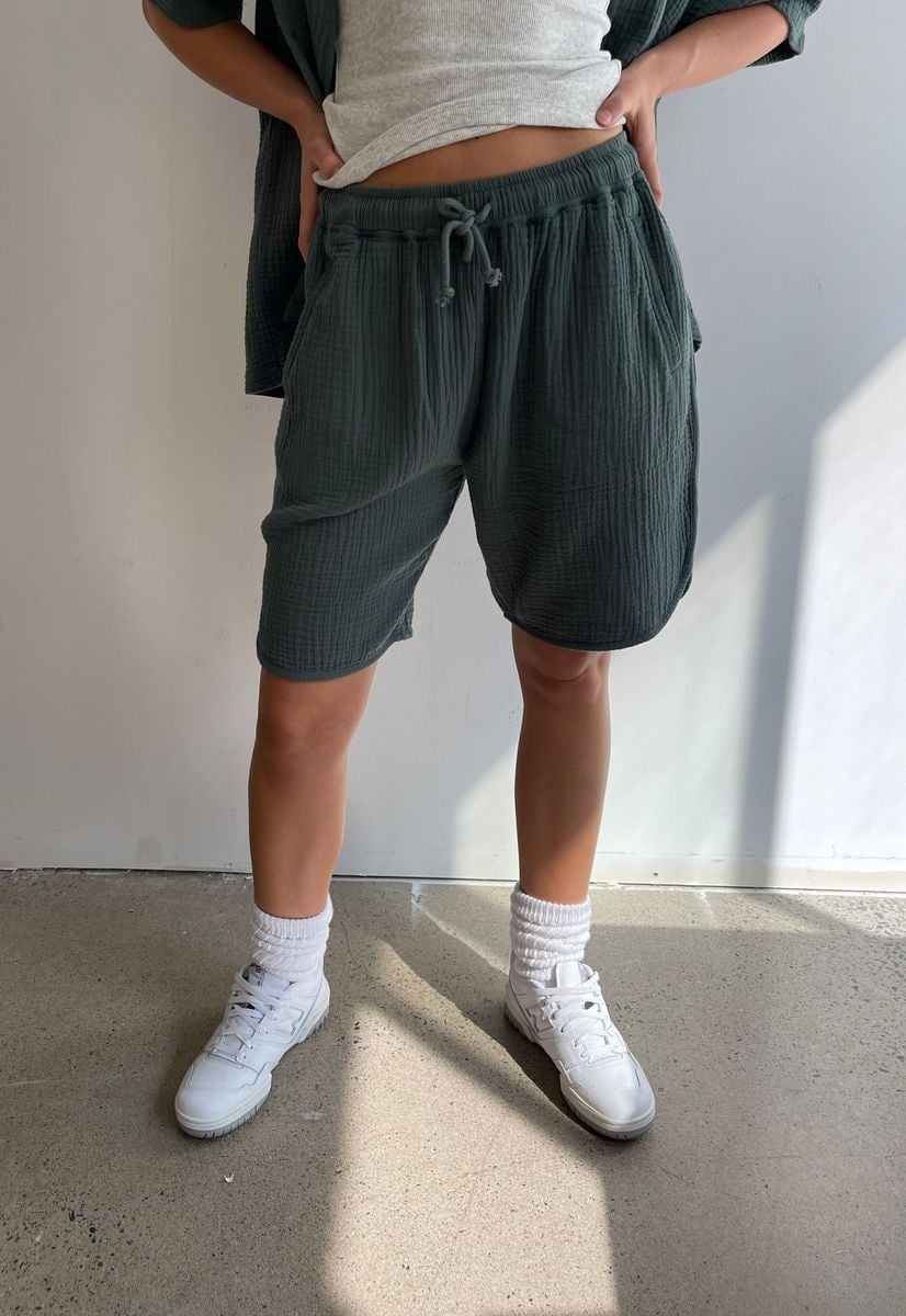 Kuwalla Resort Seersucker Short