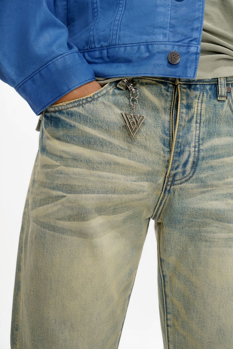 Valabasas Different Straight Jean