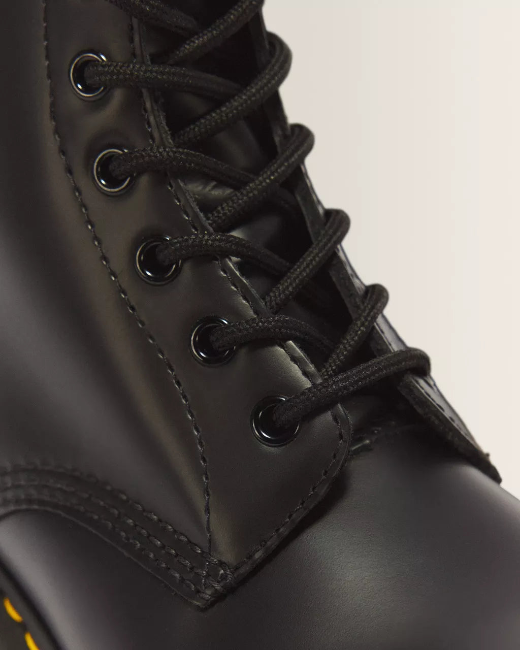 Dr. Martens 1460 8 Eye Boot