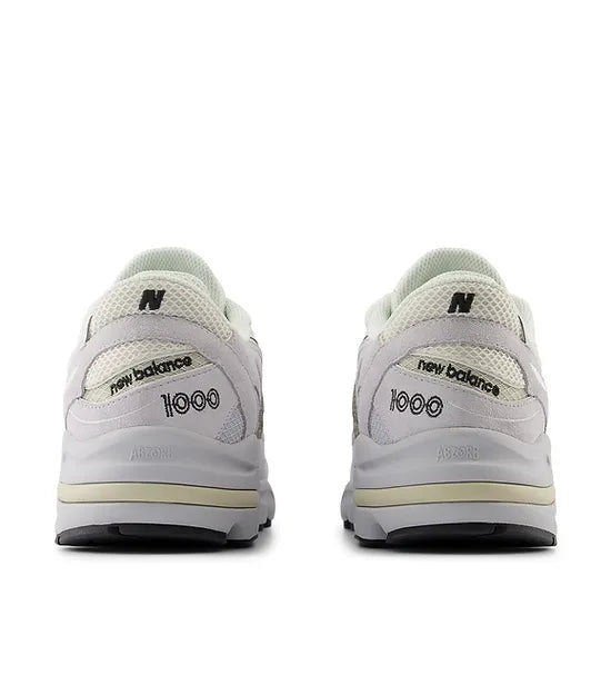 New Balance 1000