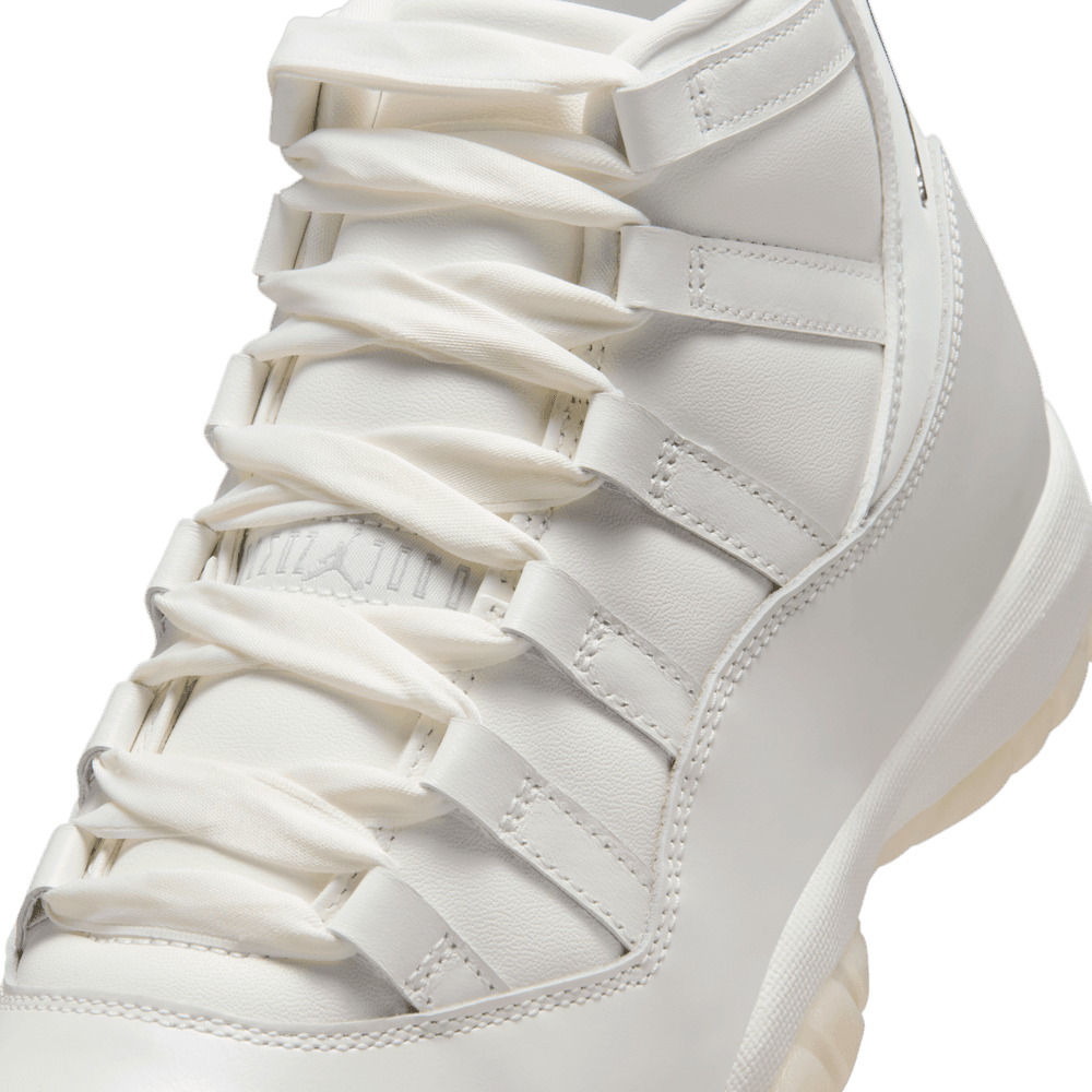 Wmns Air Jordan 11 Retro