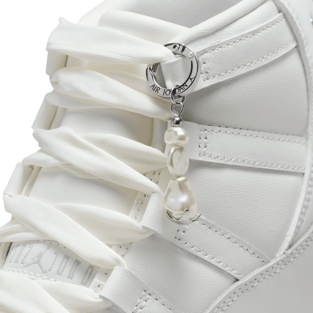 Wmns Air Jordan 11 Retro